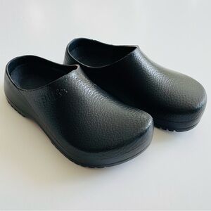Birkenstock Black Slip-On Clogs